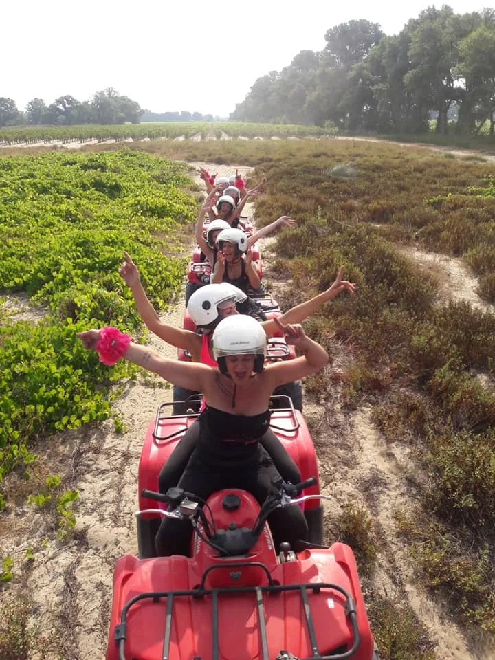 enterrement-vie-jeune-fille-quad